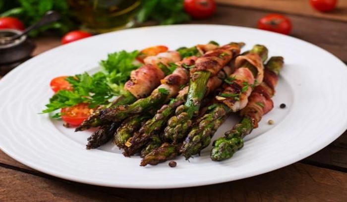 Keto Air Fryer Bacon Wrapped Asparagus Recipe