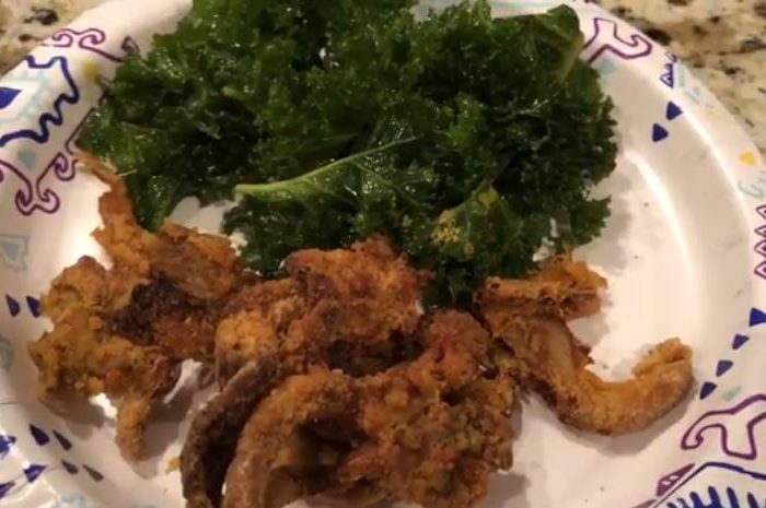 If you are into vegetarian cooking, then you will love this vegan air fried buttermilk mushrooms recipe! You'll look at mushroom in a whole different way.